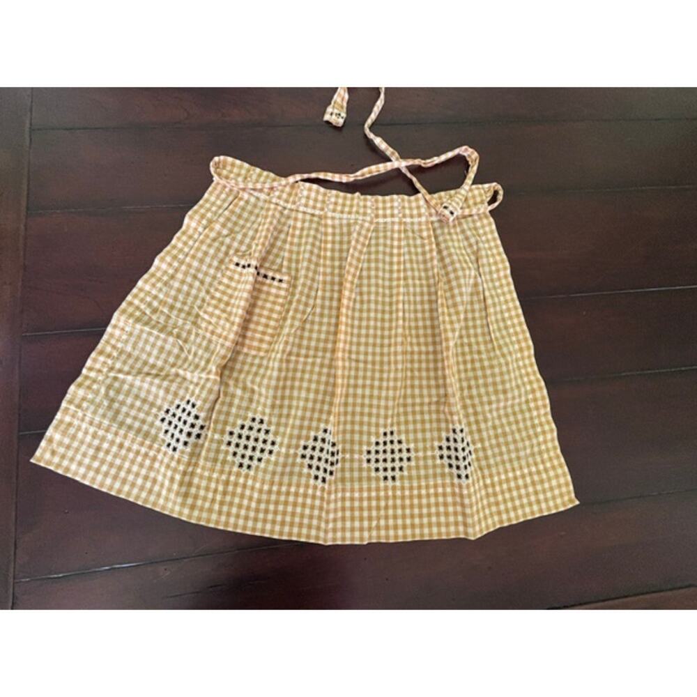 Vintage Yellow Gingham Half Apron Chicken Scratch Embroidery Handmade Pocket